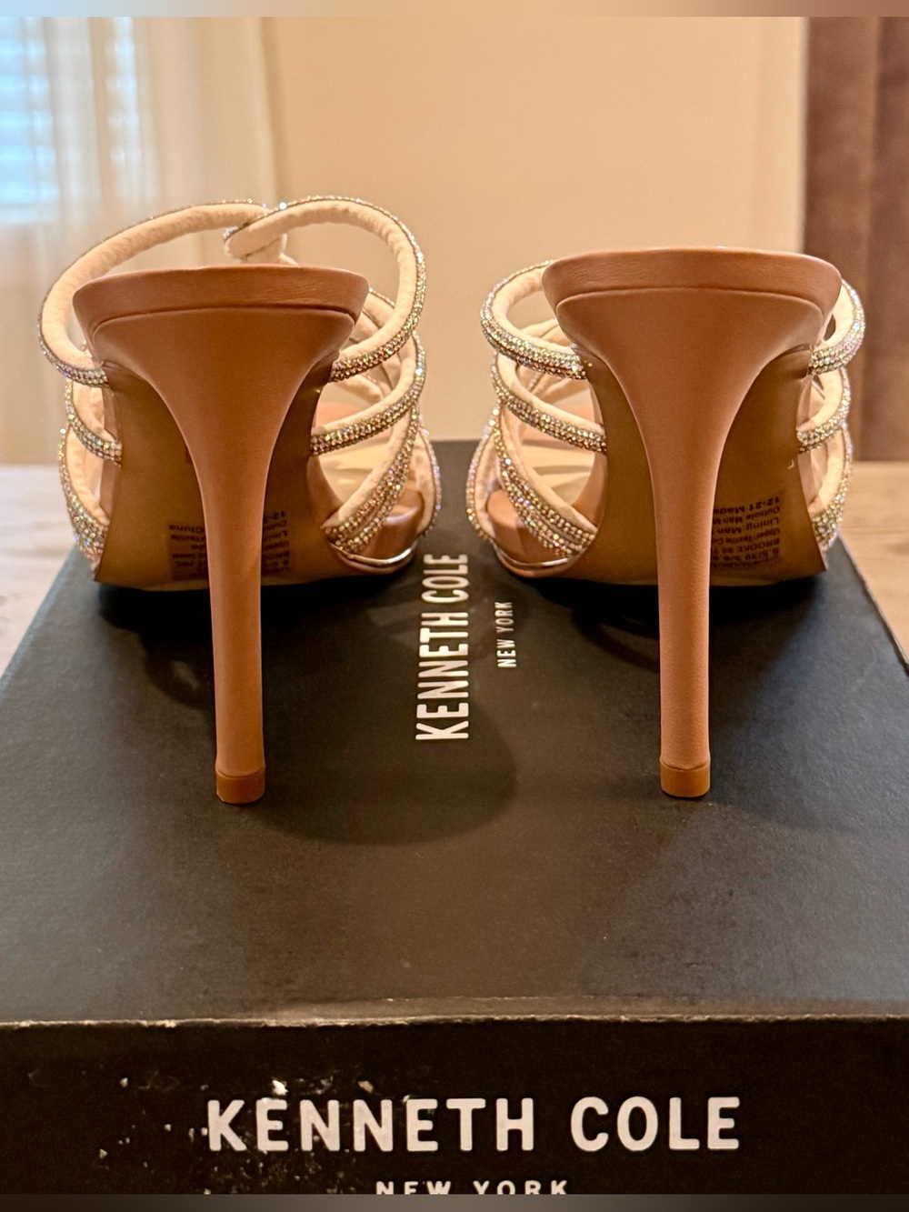 Kenneth Cole Brooke Twist Silver Crystal Stiletto Mules | Sz. 8.5 (NWB) - Picture 7 of 9